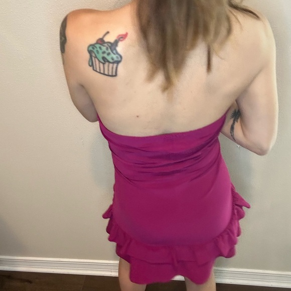 Elegant Strapless Pink Dress - Picture 2 of 2